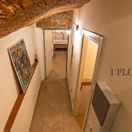 Casa Medici Riccardi - 50Mt Da Piazza Duomo Lägenhet Florens Exteriör bild