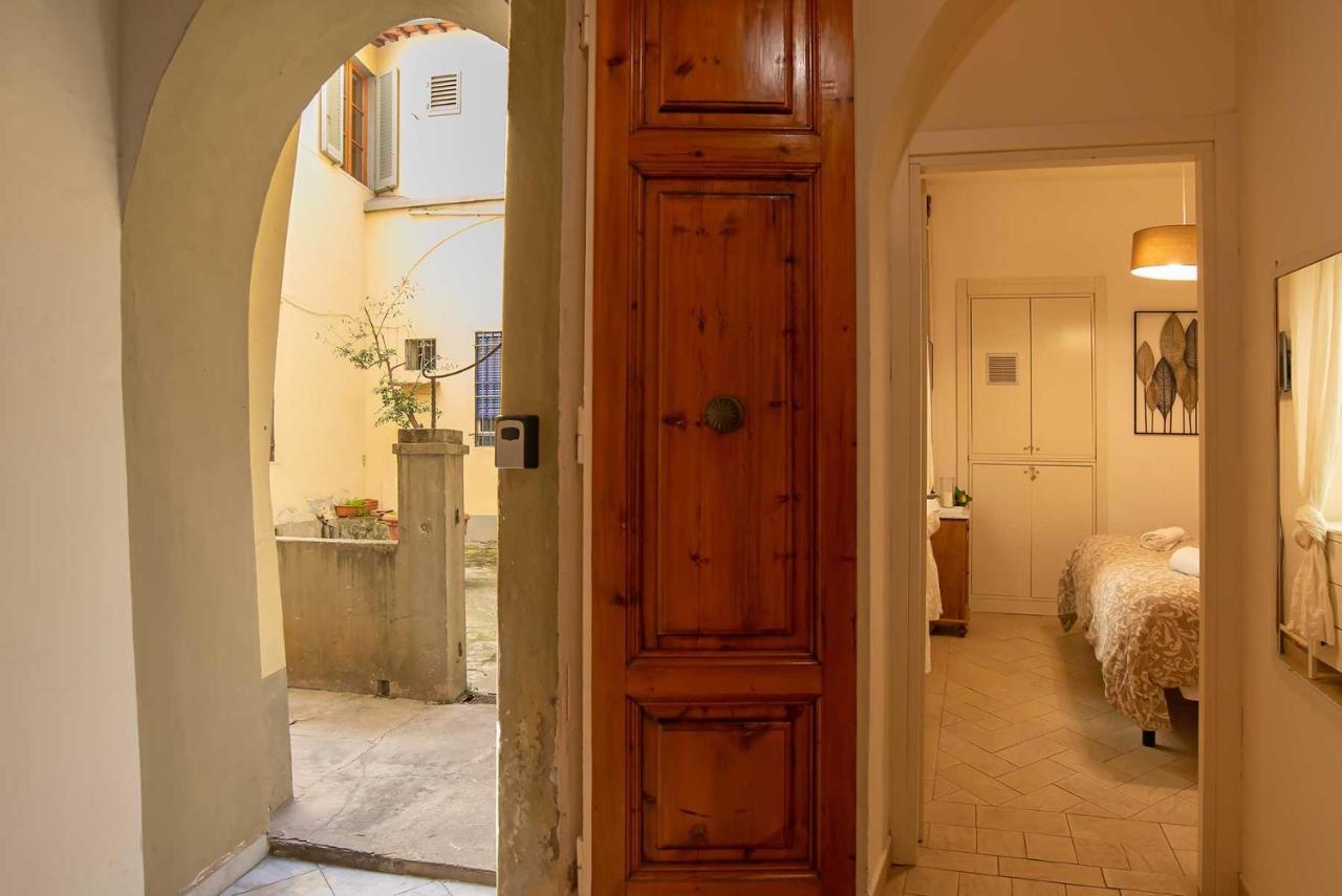 Casa Medici Riccardi - 50Mt Da Piazza Duomo Lägenhet Florens Exteriör bild