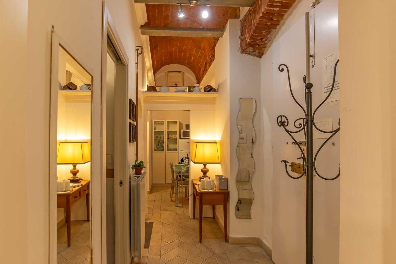 Casa Medici Riccardi - 50Mt Da Piazza Duomo Lägenhet Florens Exteriör bild